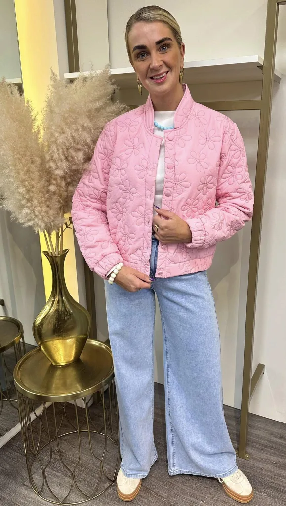 Outfit van Mimoda gedragen door een influencer